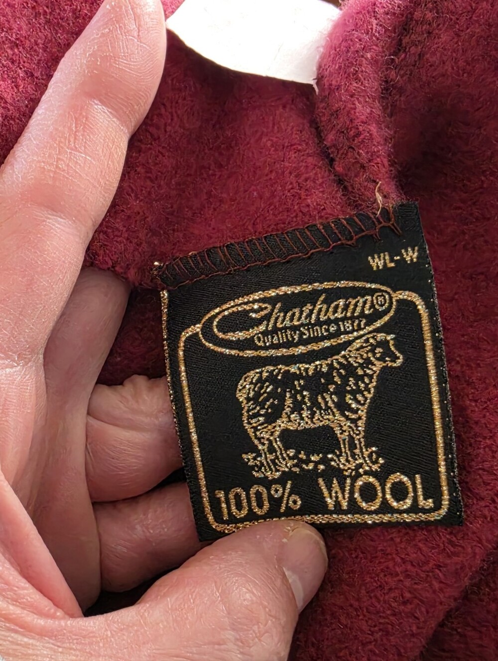 Vintage Chatham 100% Wool Throw Blanket Satin Trim WARM QUEEN SIZE 90x90 Red - Picture 2 of 8